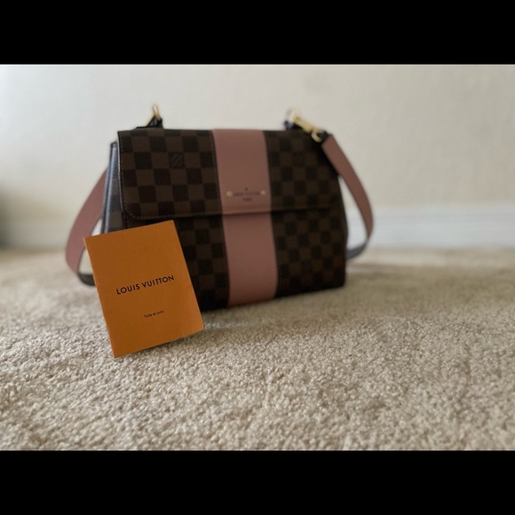 Pre-owned louis vuitton hand bag in a great condition barely used - Picture 8 of 8